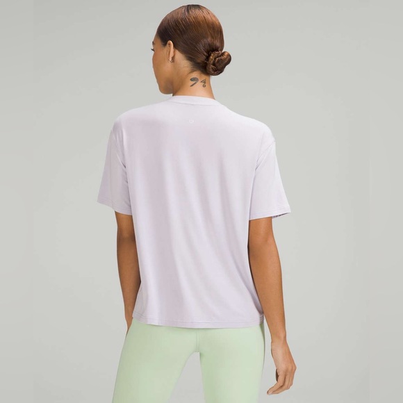 Lululemon Modal Silk Blend Tie Front Yoga Tee size 4 Faint Lavender FTLV - Picture 4 of 6